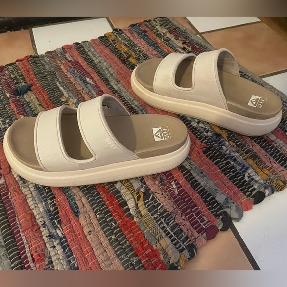 REEF Bondi 2 Bar Platform Sandal - Picture 10 of 16